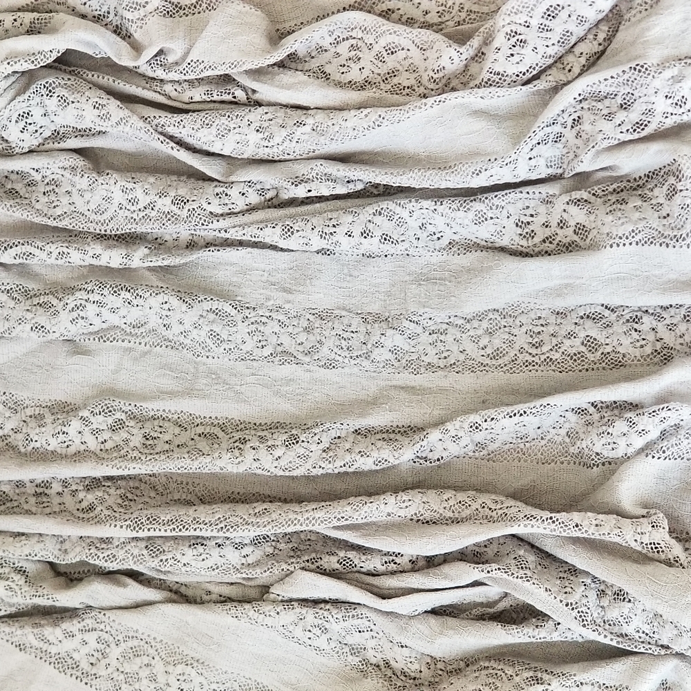 Blouse - Picture 3 of 4